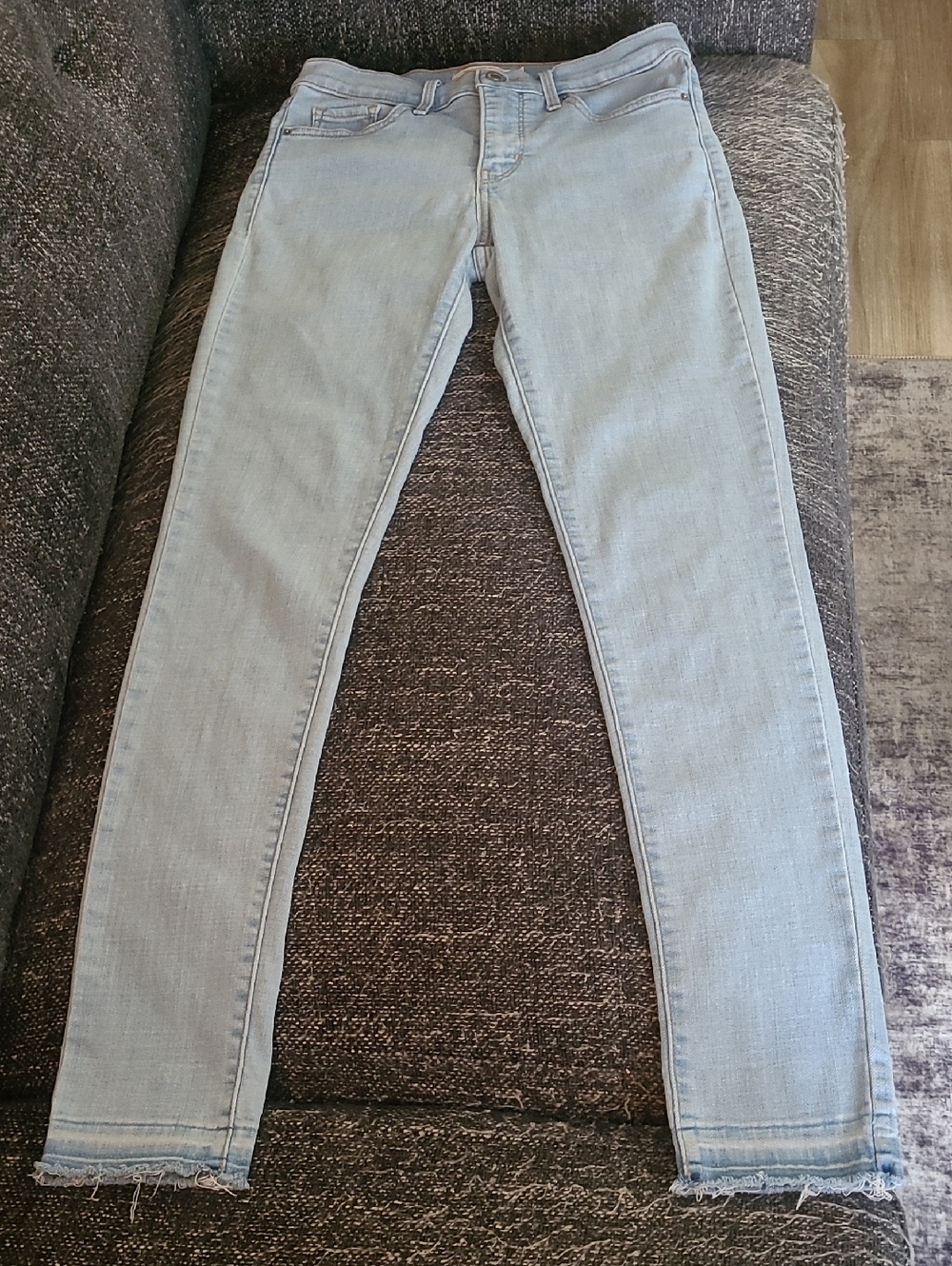 Levis 311 Shaping Skinny Jeans Frey Edge Design 26 X 30
